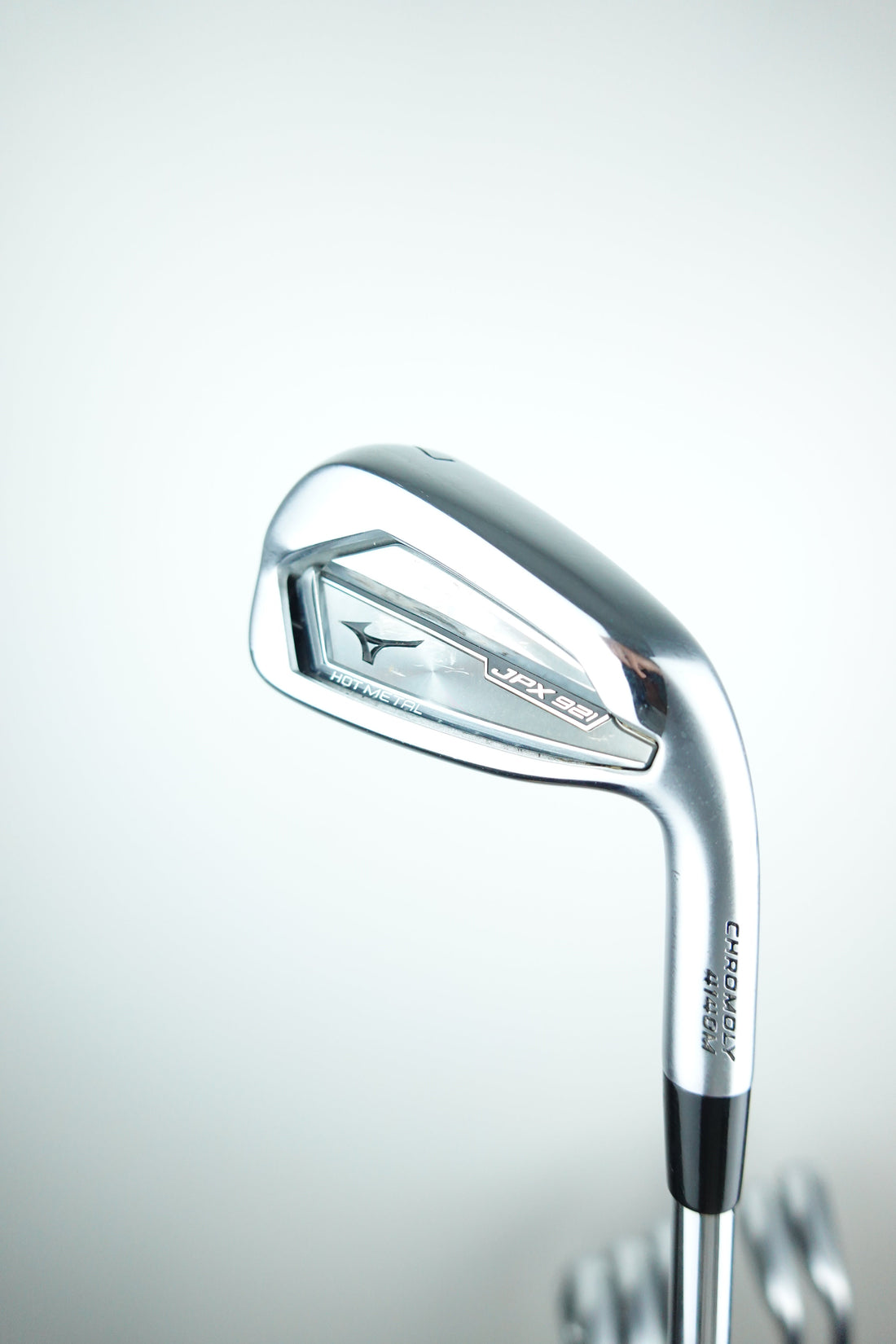 Mizuno vs. Titleist Irons: Which Is Right for Australian Golfers?