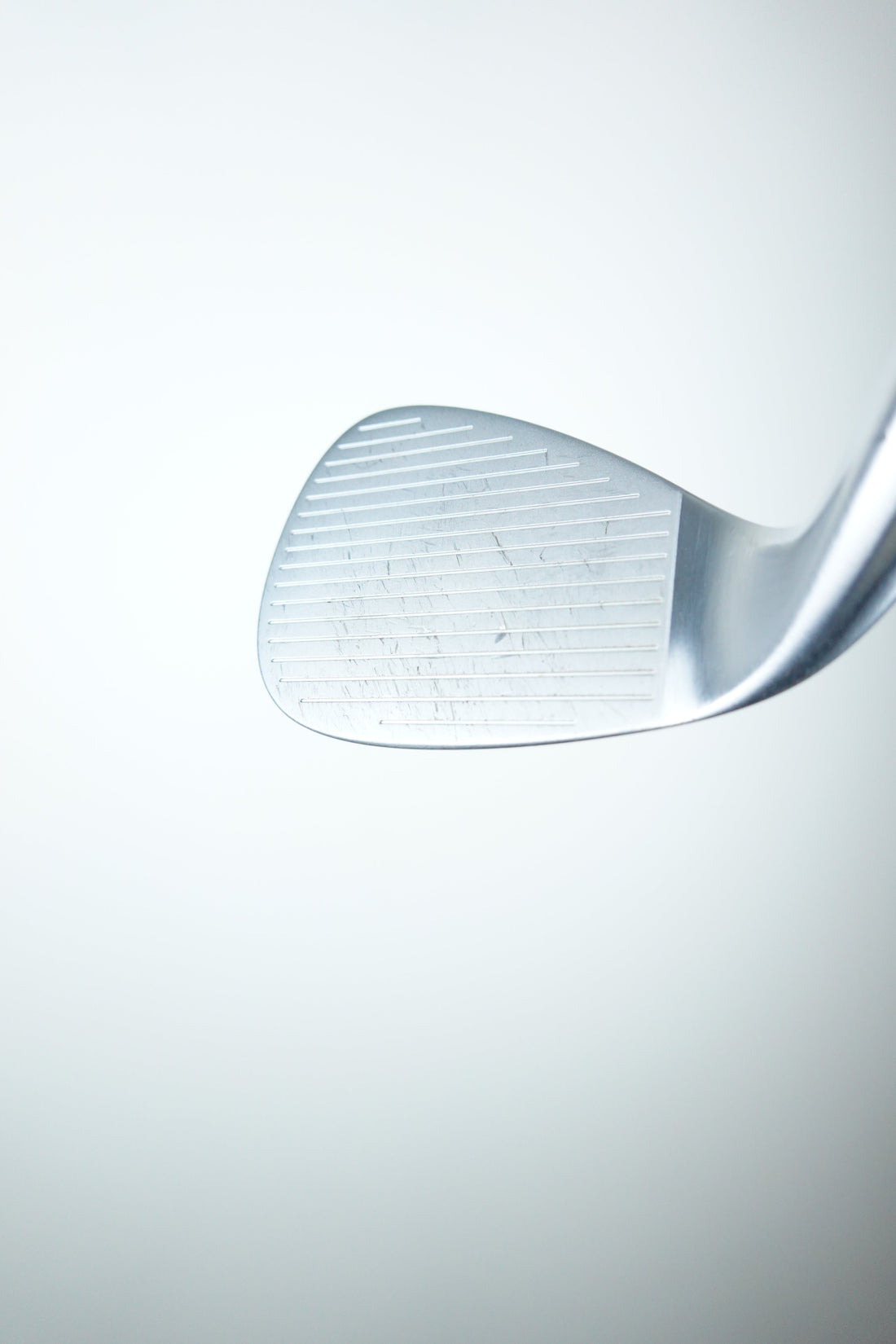How to Buy Second-Hand Wedges Without the Risk