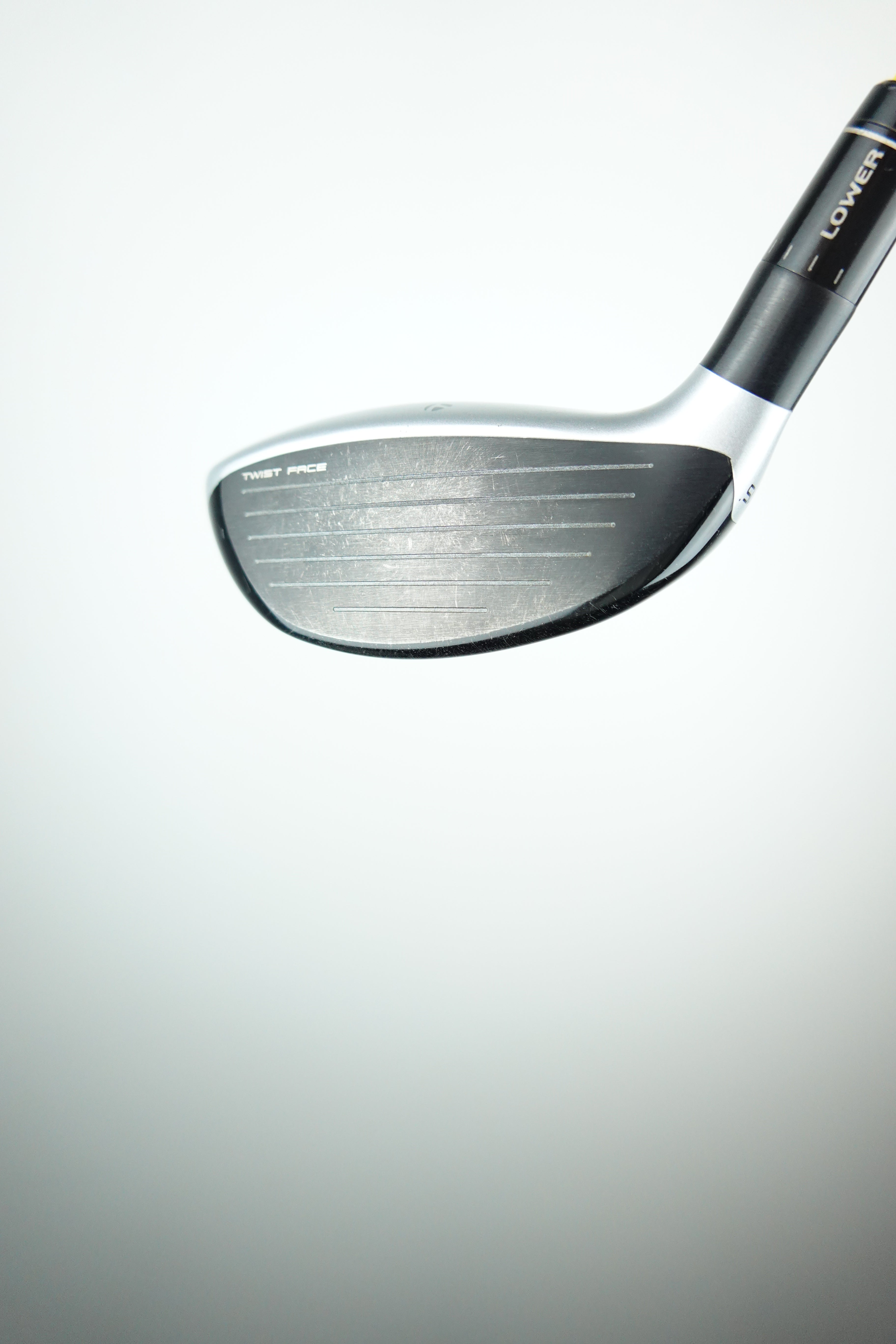 Used Taylormade M5 Titanium Fairway Wood - 15.0 Degree - Stiff Flex - Right Hand - Tour AD MT-6S Shaft