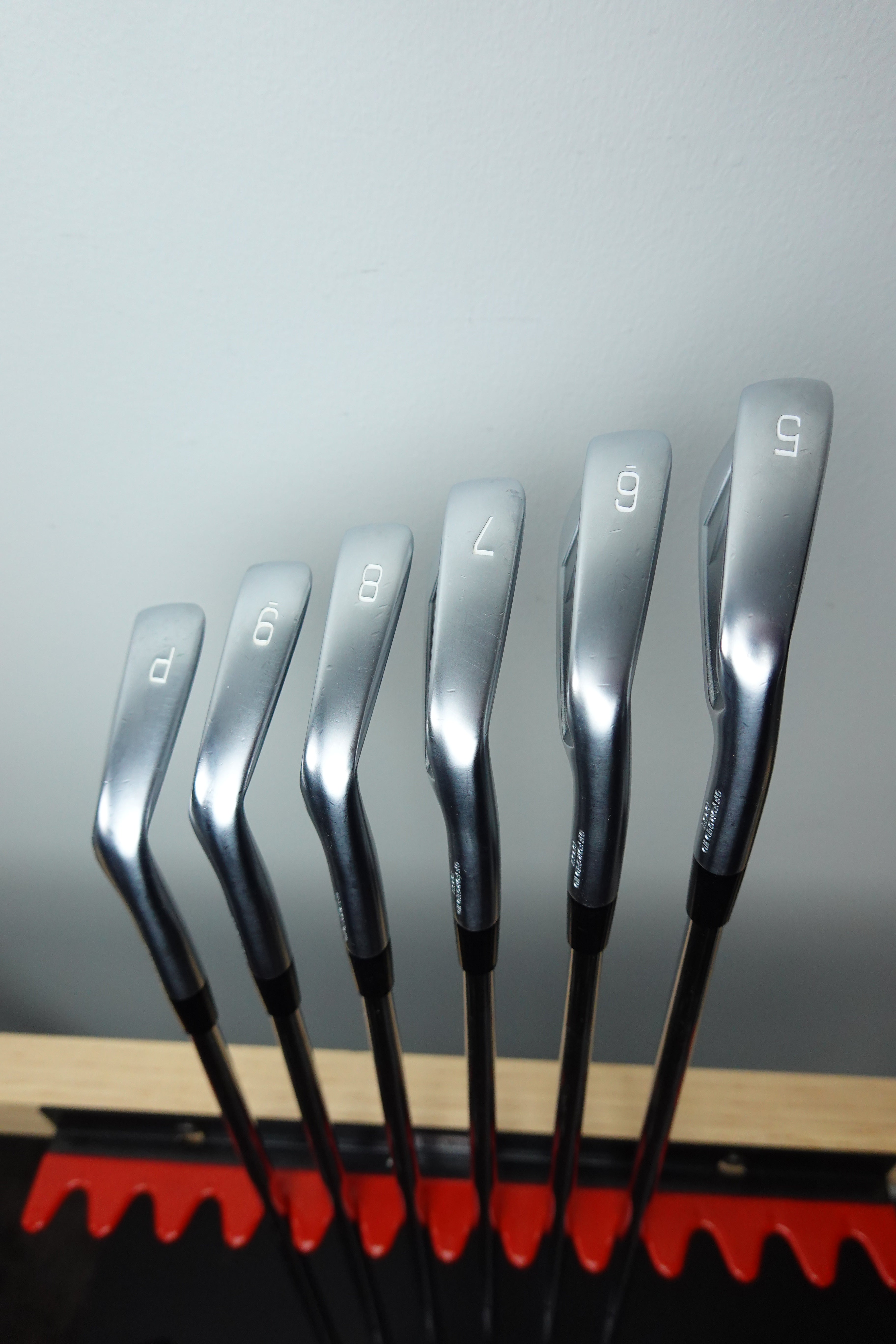 Mizuno JPX923 Tour 5-PW Iron Set - Stiff Flex - Right Hand - Dynamic Gold EX Tour Issue S200 Shaft