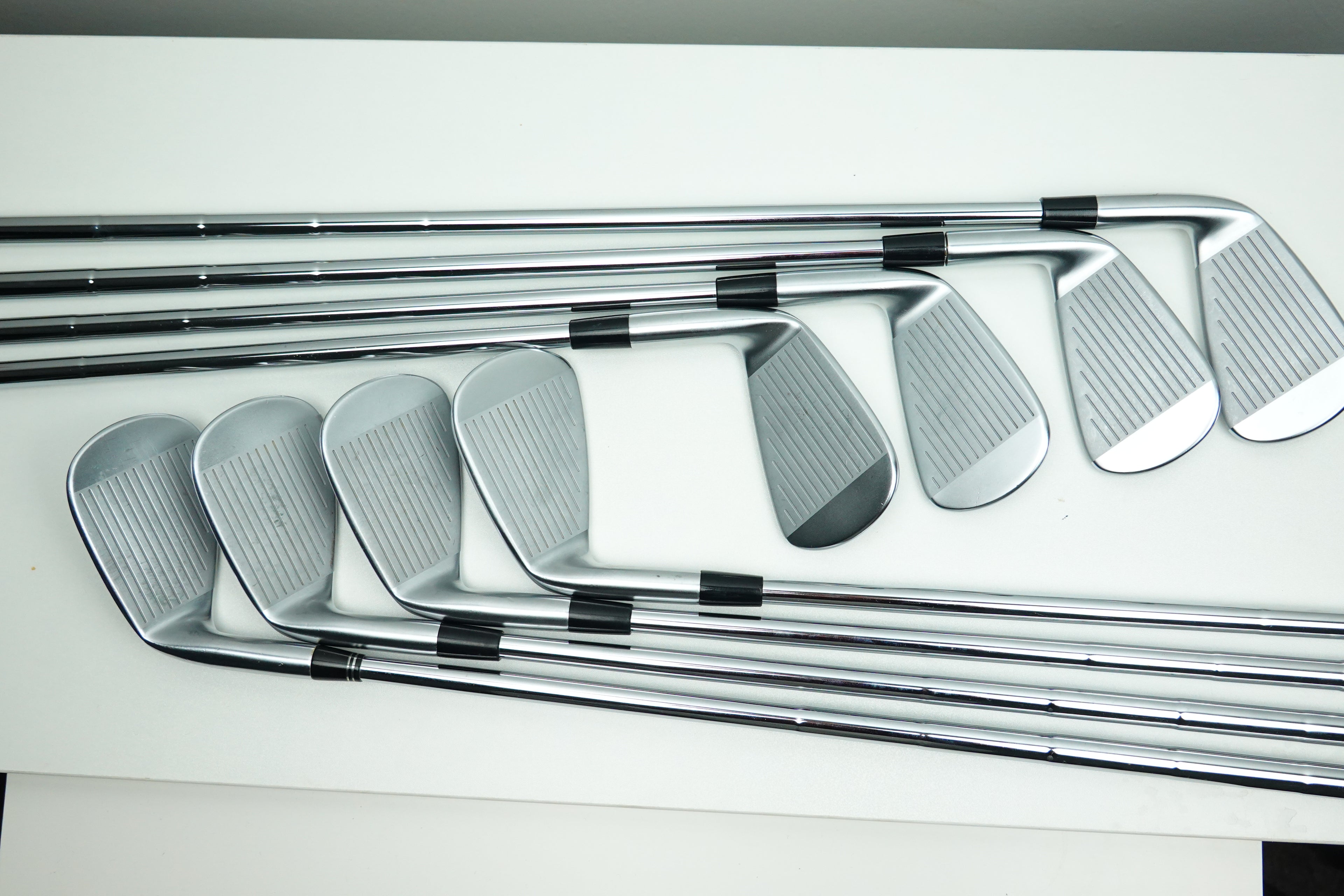 Mizuno JPX921 Forged 4-GW Iron Set - Stiff Flex - Right Hand - Dynamic Gold 120 S200 Shaft