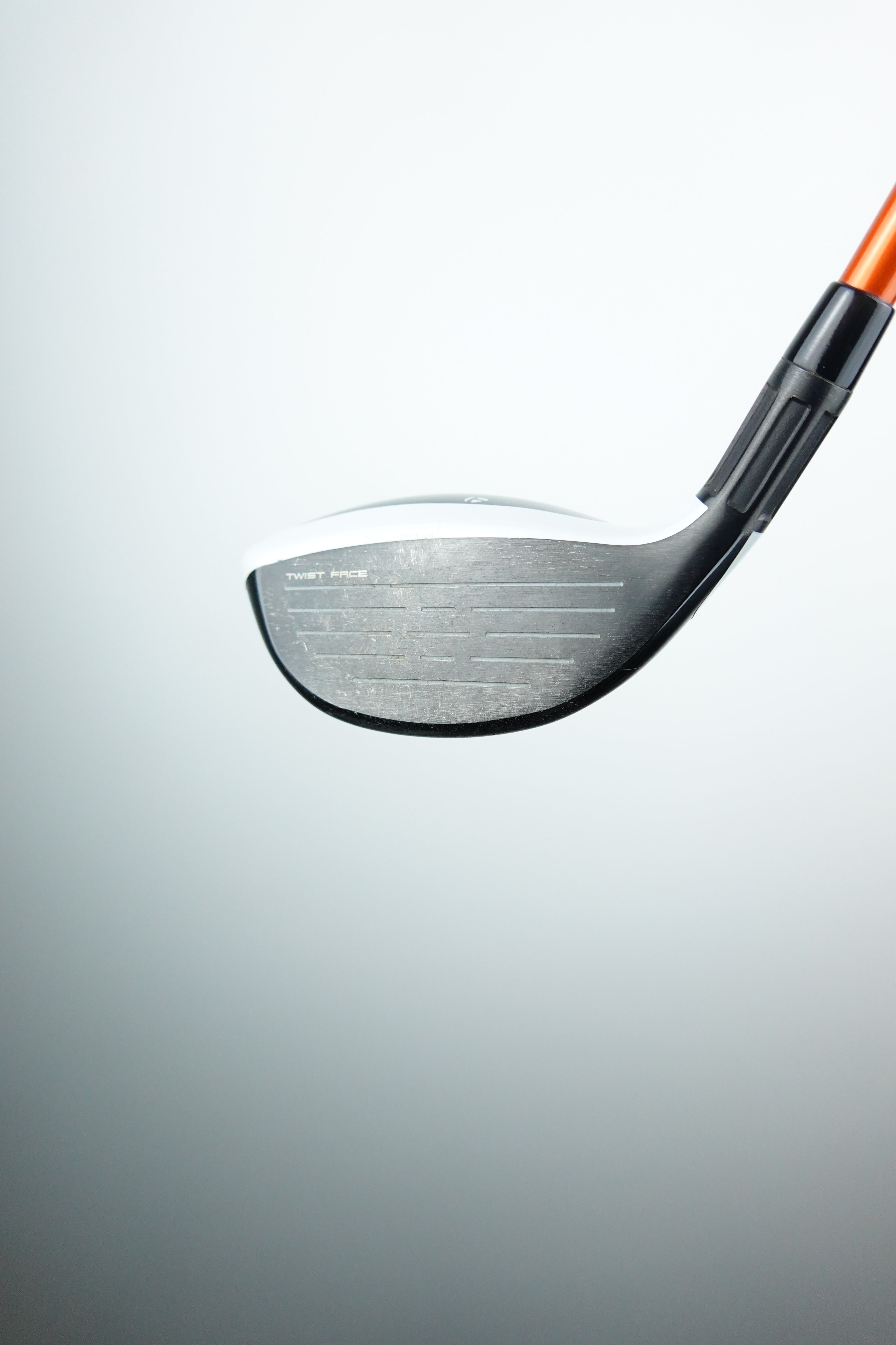 TaylorMade SIM 2 Max 5 Wood - 18 Degree - Tour AD DI-5S - Stiff - Right Hand