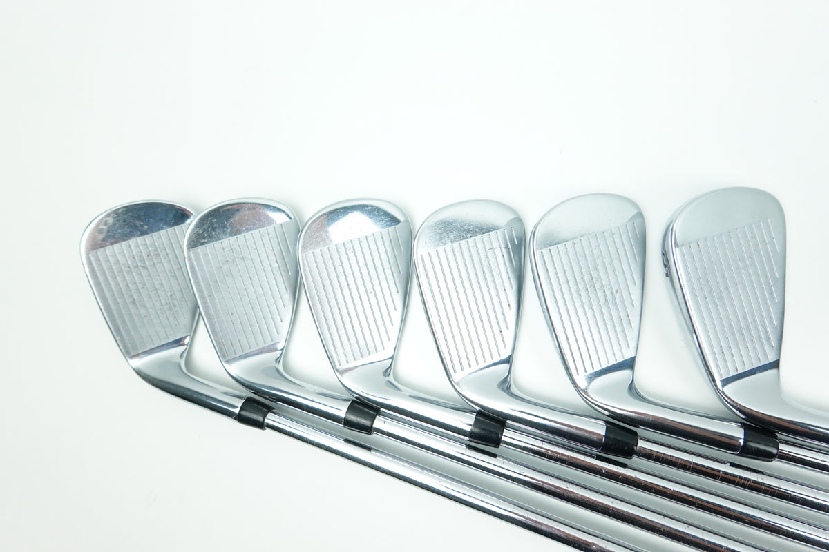 Callaway MAVRIK PRO 5 - PW Iron Set - Modus Tour 105S - Stiff - Right Hand