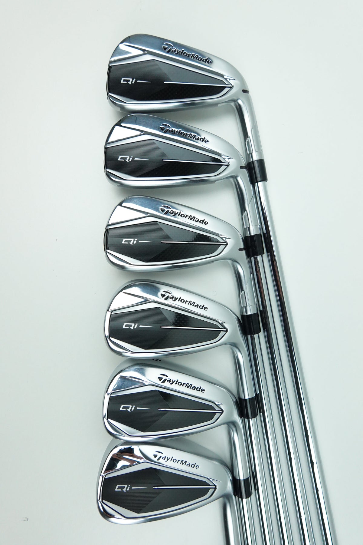 TaylorMade Qi 6 - PW + AW Iron Set - NS. PRO 910 GH S - Stiff - Right Hand