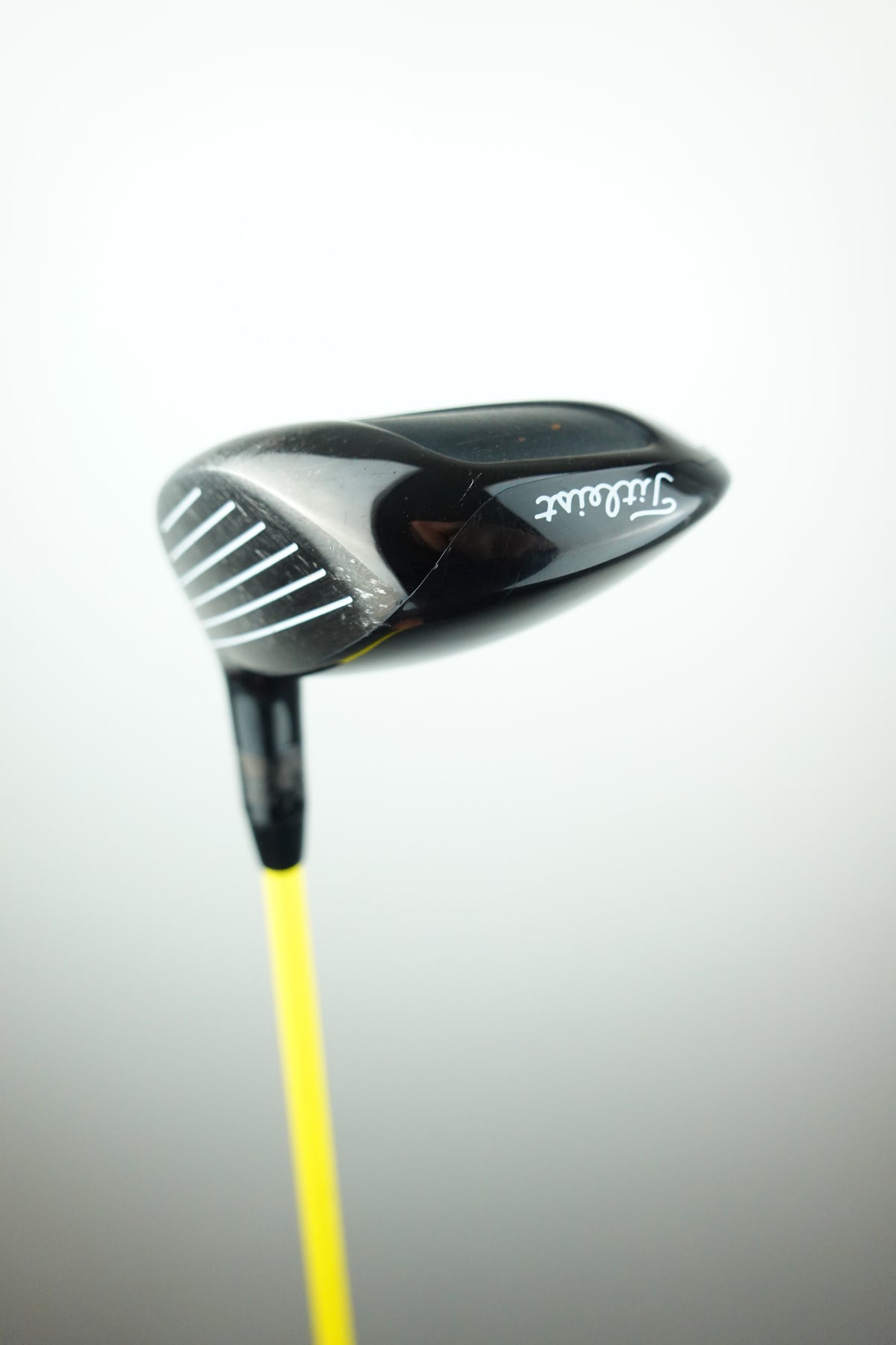 Titleist 910 F 5 Wood - 19 Degree - ATTAS 3 6S - Stiff - Right Hand