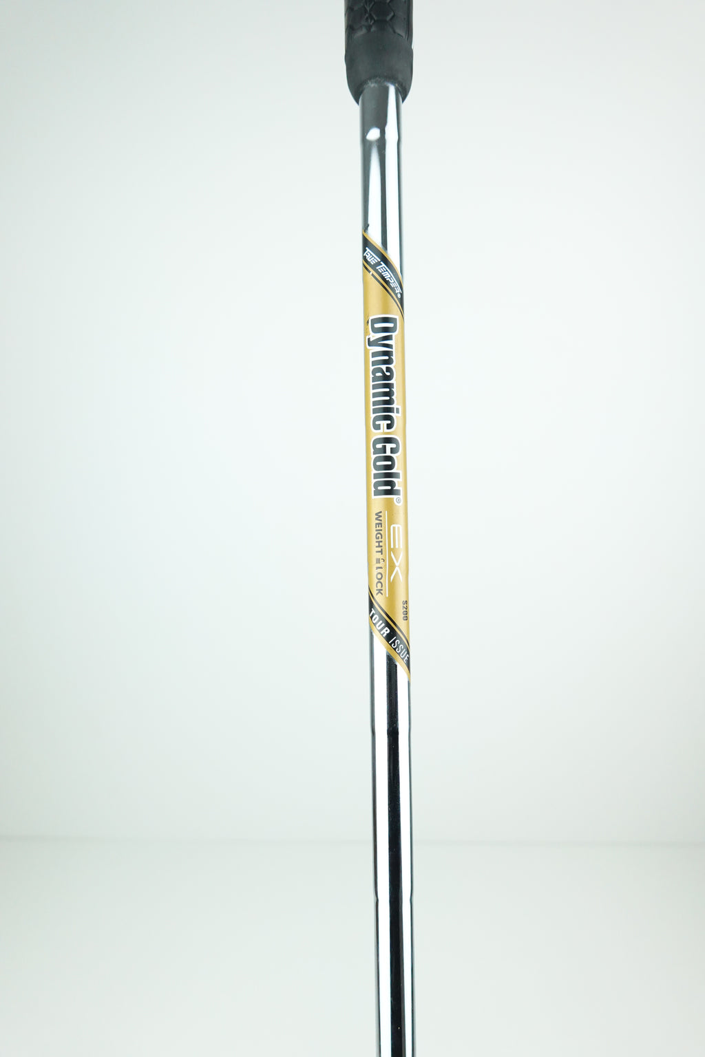 TaylorMade Milled Grind 2 Wedge - 52 Degree - Dynamic Gold TOUR ISSUE S200 - Stiff - Right Hand