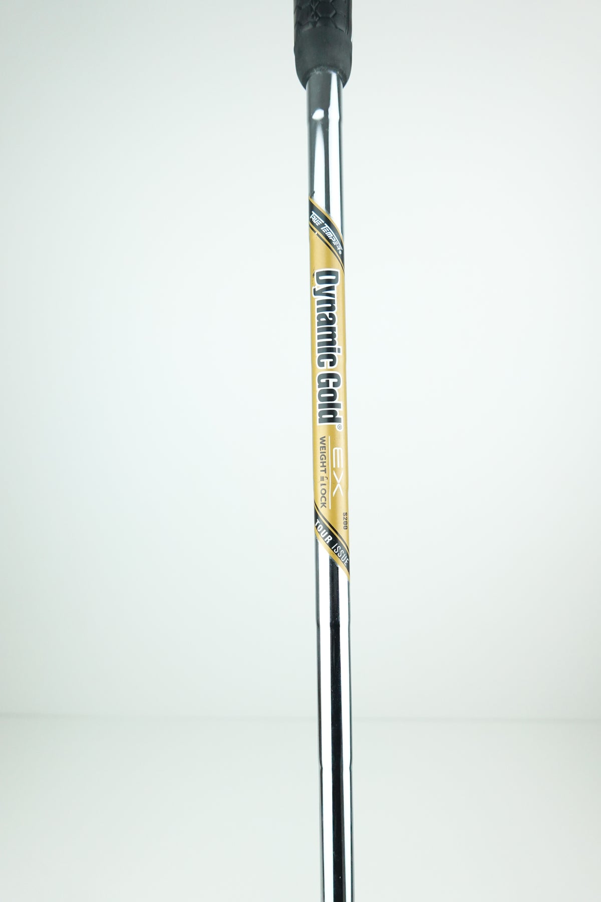 TaylorMade Milled Grind 2 Wedge - 52 Degree - Dynamic Gold TOUR ISSUE S200 - Stiff - Right Hand