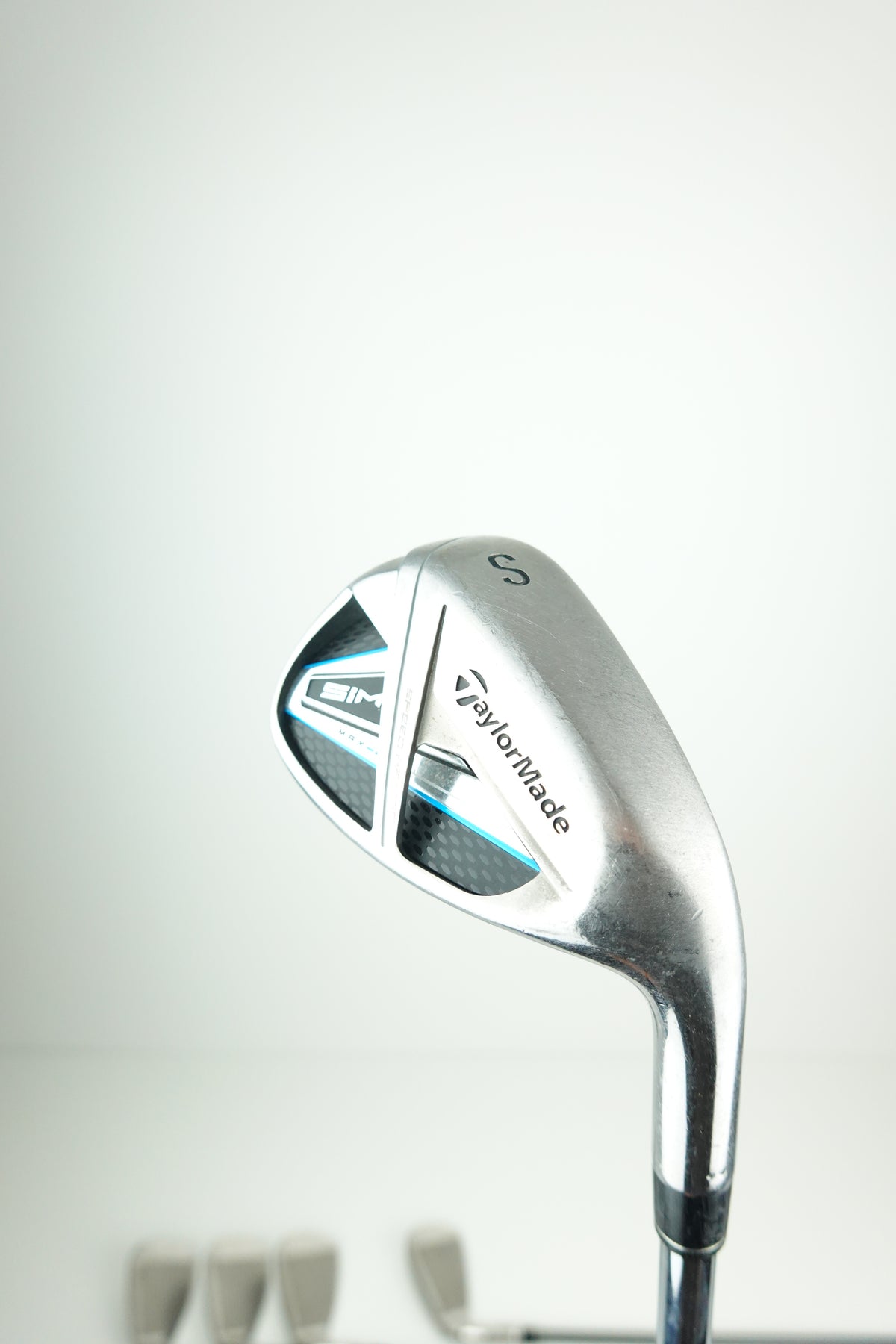 TaylorMade SIM MAX 6-PW + SW - TM 60 R Graphite + SW KBS R 85 TOUR - Regular - Right Hand